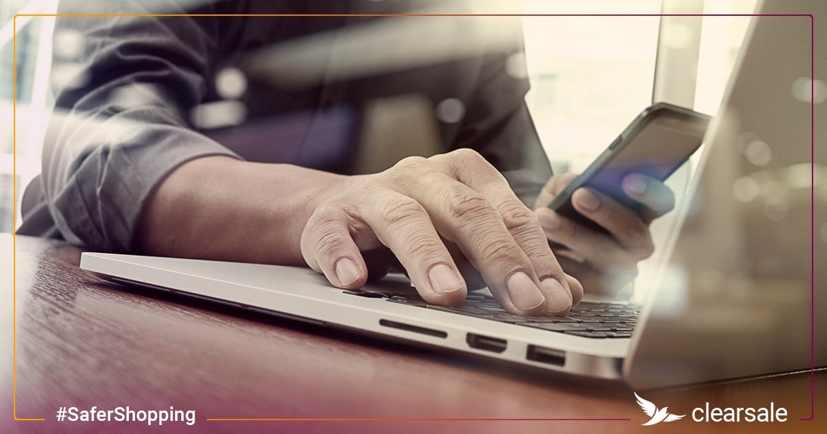 4 E-Commerce Technology.jpg